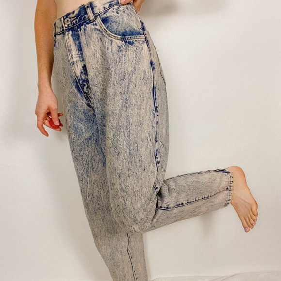 Vintage 90s Venezia Acid Wash High Waist Mom Jeans - Picture 4 of 9